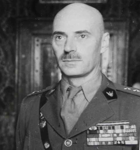 <p>Il generale Wladyslaw Anders, comandante del 2° Corpo polacco.</p>