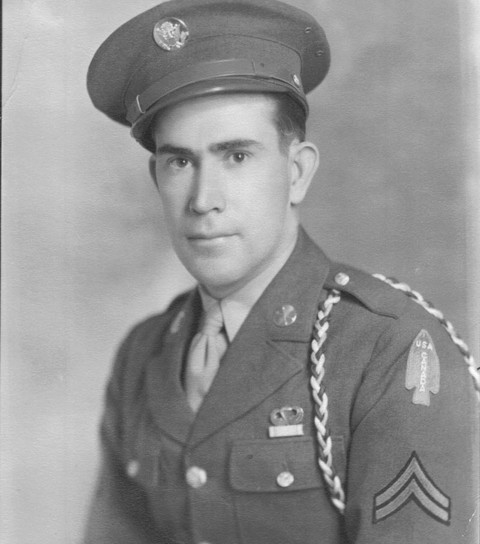 <p>Il sergente Clay Thomas Bailey, caduto in azione il 25 dicembre 1943.</p><p class='eng'>Sergeant Clay Thomas Bailey, Killed in Action 25th December 1943.</p>
